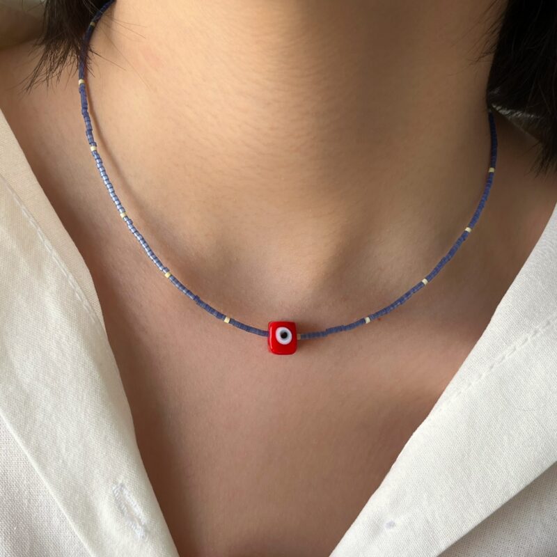 گردنبند چشم نظر شیشه‌ای
