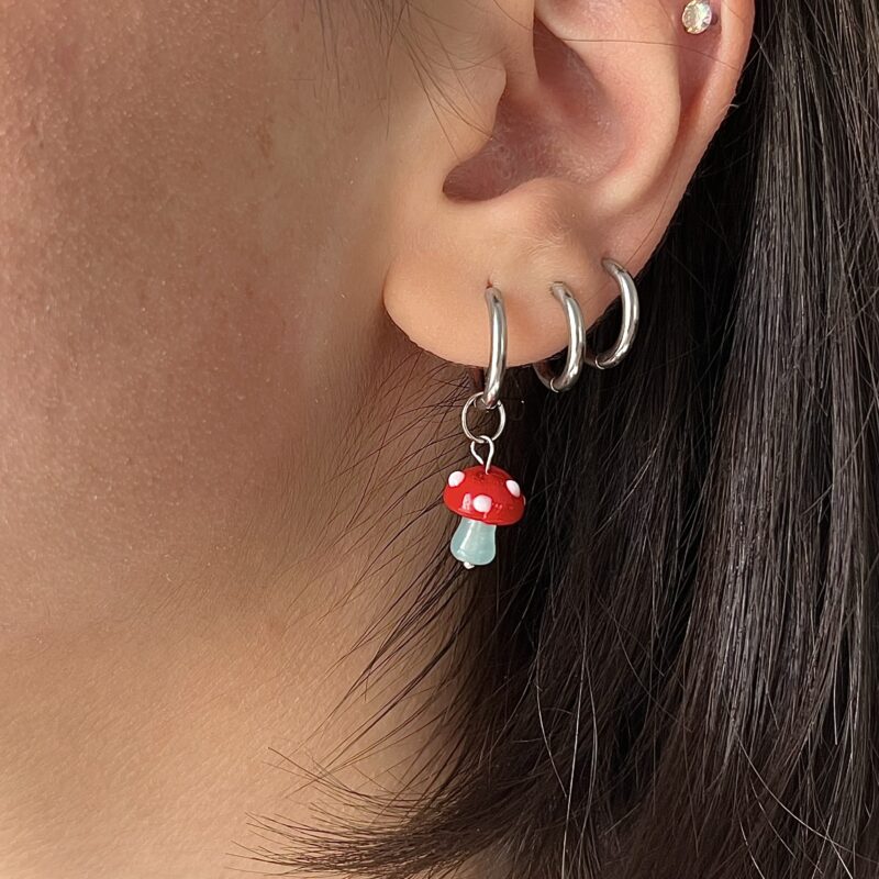 گوشواره تک قارچ شیشه‌ای